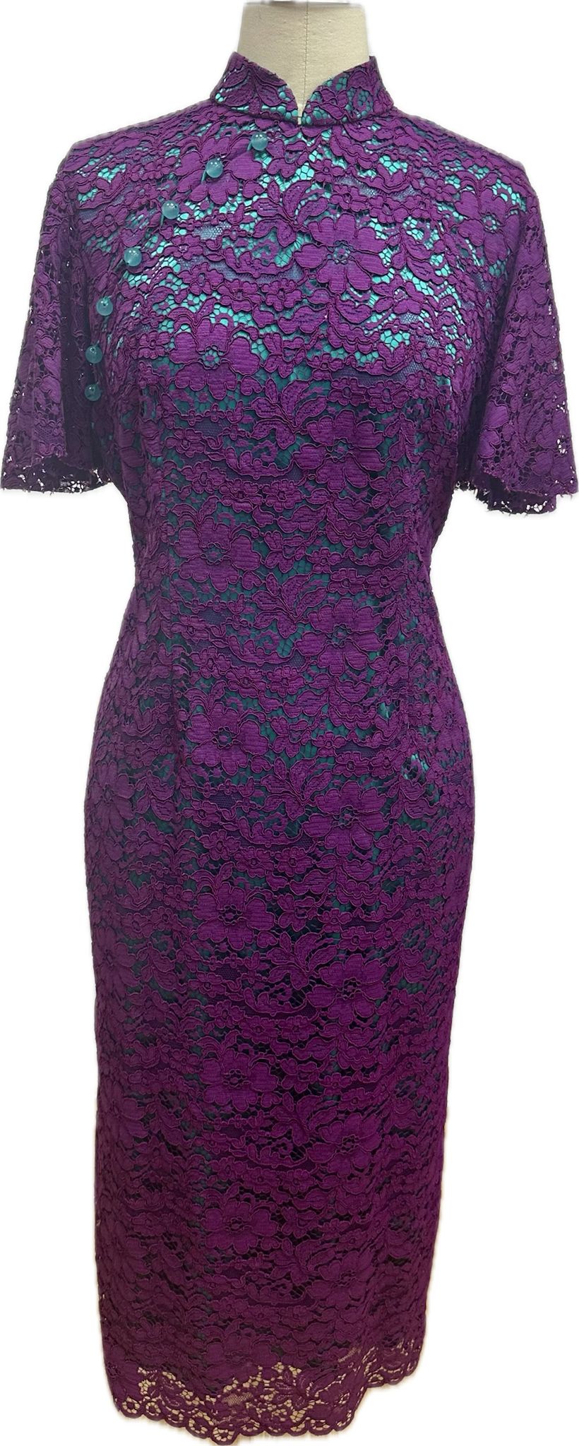Annie Lace Short Sleeves Cheongsam