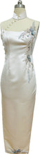 Load image into Gallery viewer, Della Duchess Satin Sleeveless Cheongsam
