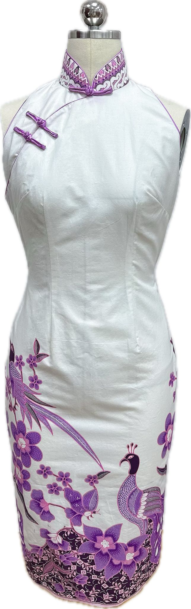 Rose Batik Sleeveless Cheongsam