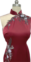 Load image into Gallery viewer, Angel Satin Sleeveless Cheongsam
