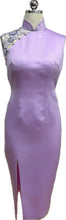 Load image into Gallery viewer, Aurora Satin Sleeveless Cheongsam
