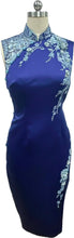 Load image into Gallery viewer, Sofia Satin Sleeveless Cheongsam
