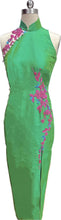 Load image into Gallery viewer, Flora Thai Silk Sleeveless Cheongsam
