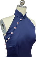 Load image into Gallery viewer, Mama Misse Signature Class Cheongsam
